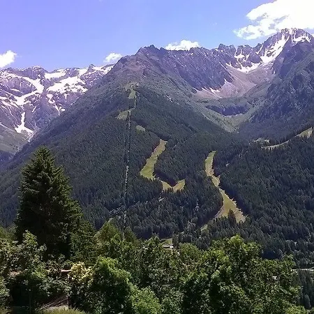 Garni La Genziana